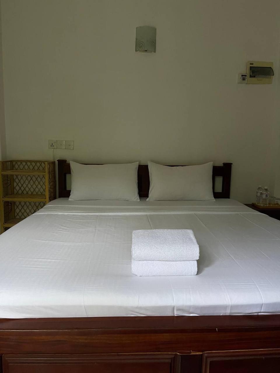 Riverside Cabanas 미리사 외부 사진
